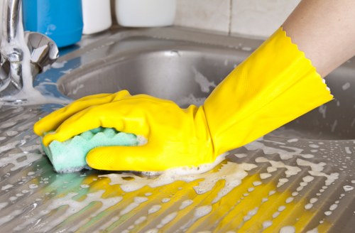 Accepted payment methods for Carpetcleaning EC2 including card and PayPal